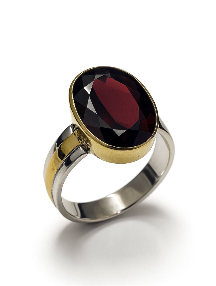 Δαχτυλίδι Ασήμι 925 με Κίτρινη Επιχρύσωση και Κόκκινη Οβάλ Πέτρα